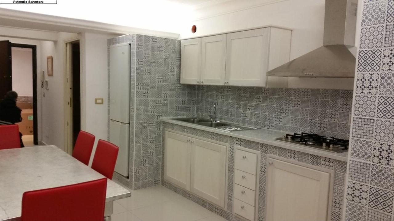 Stabile Basement Leilighet Palermo Eksteriør bilde
